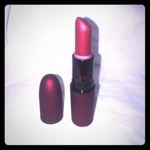 Viva Glam Rihanna MAC lipstick