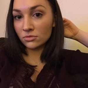 Meet your Posher, Maddie