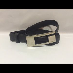 Gucci black leather belt