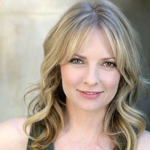 Meet your Posher, Lily