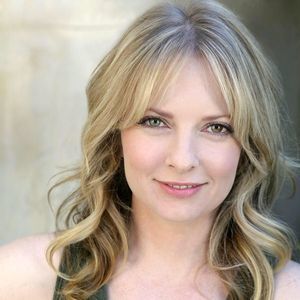 Meet your Posher, Lily