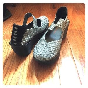 Bernie Mev Lulia Wedge