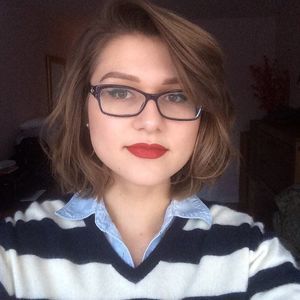 Meet your Posher, Anna