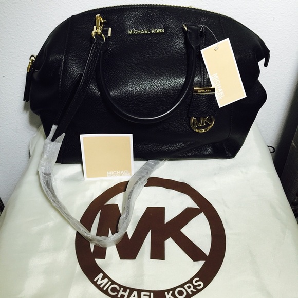 ❌SOLD!! BNWT! Michael Kors Riley Satchel