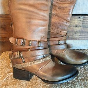 Freebird by Steven Drove Boots NWT($320)