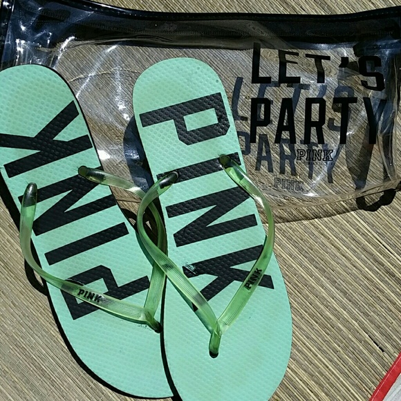 PINK Victoria's Secret Mint Flip Flops Size Large - Picture 2 of 4