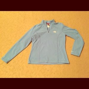 The North Face 1/4 zip fleece