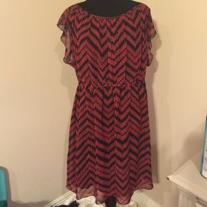 Really cute work dress!