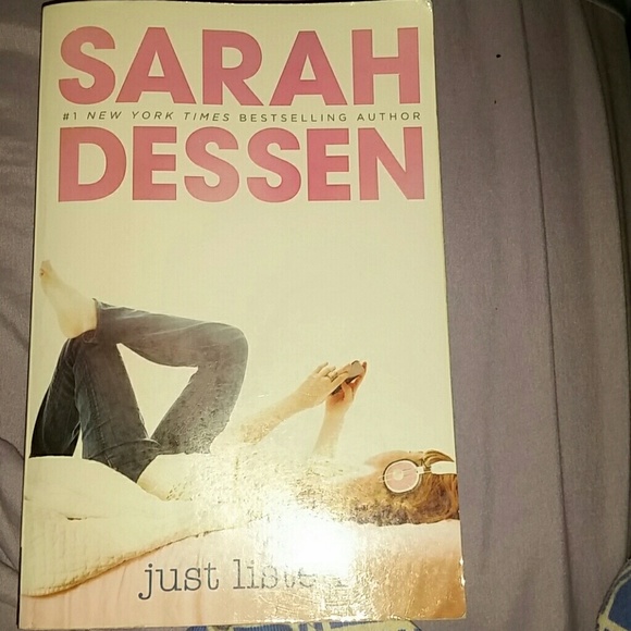 Just Listen by Sarah Dessen - Picture 1 of 2