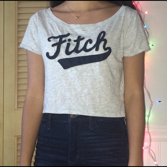 Cropped Logo Tee
