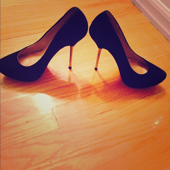 Black heels