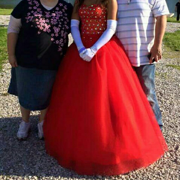 Red Ballgown Prom Dress - Picture 1 of 2