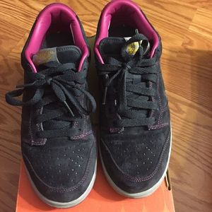 Nike dunks women's