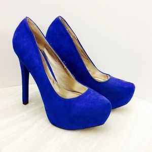 💥SALE💥❗️Gorgeous blue Charlotte Russe pumps❗️