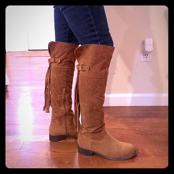 Fringe Riding boot.👢 - Picture 1 of 4