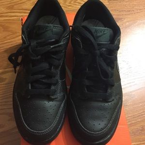 Nike dunks kids unisex