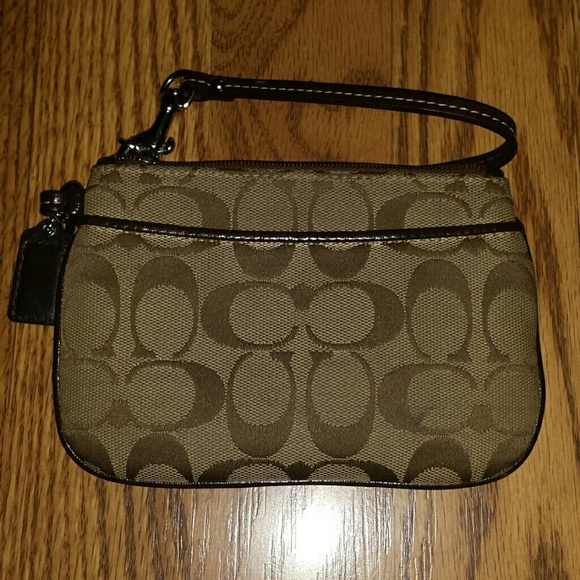 Coach wristlet