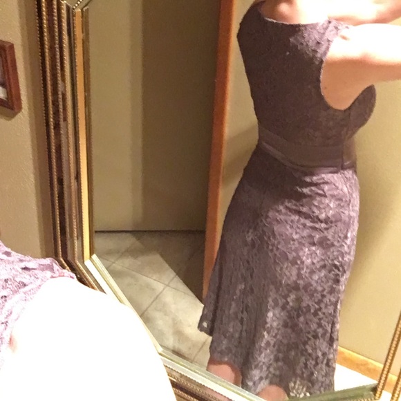 Lavender lace dress. Fits 2-6 says XS - Picture 2 of 4