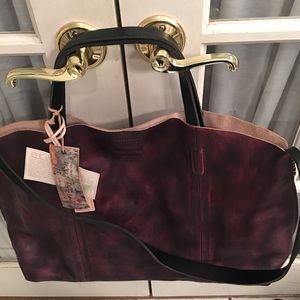 old trend forest island tote