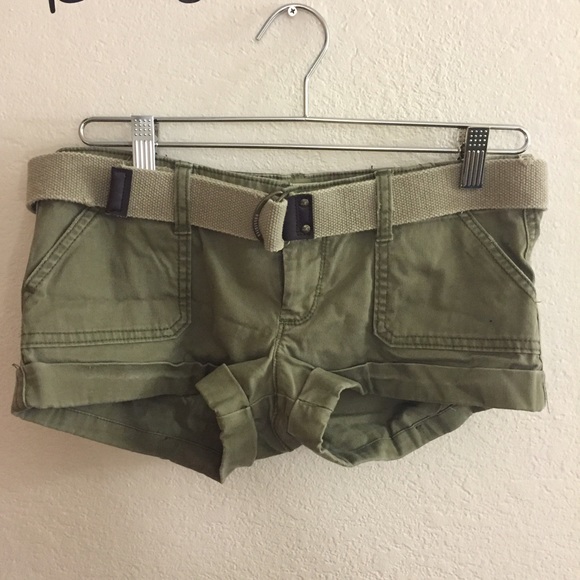 ⚡final drop️⚡️Hollister twill shorts