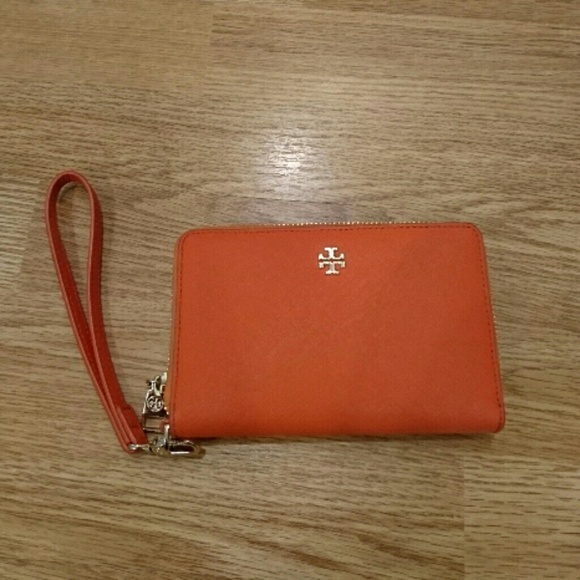 Tory Burch orange wristlet