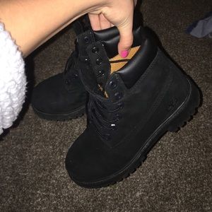 Black Timberlands