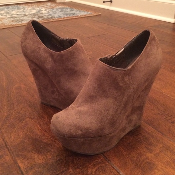 Suede wedge booties