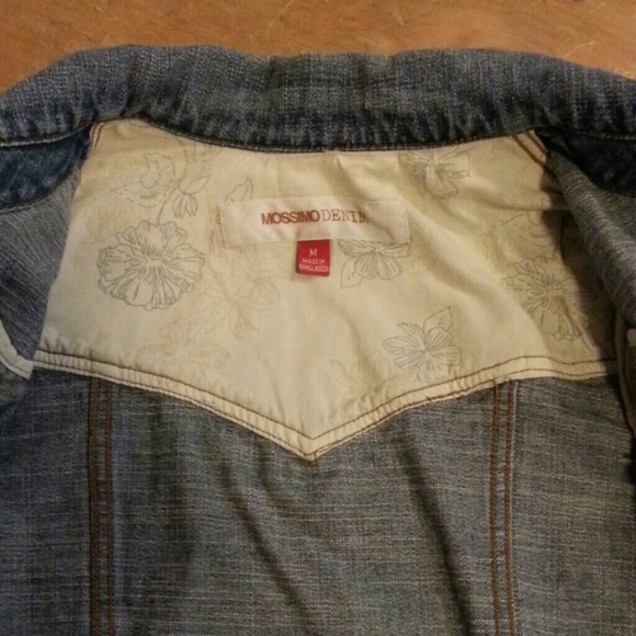 Distressed Jean Denim Jacket - Picture 3 of 4