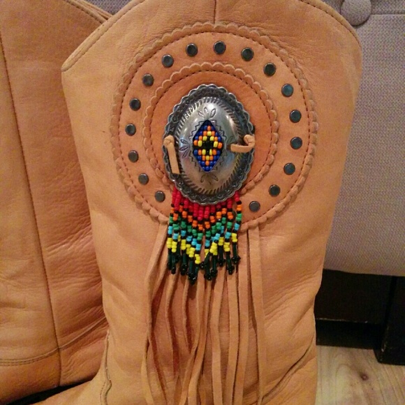 Sold Zodiac concho beaded vintage boots - Picture 2 of 4