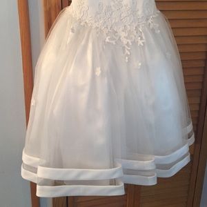 COMMUNION/WEDDING DRESS