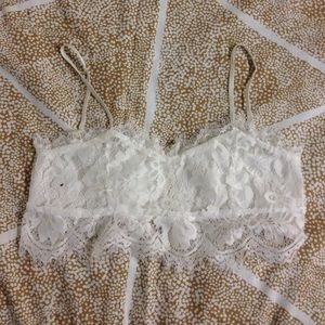 White lace eyelash bralette small