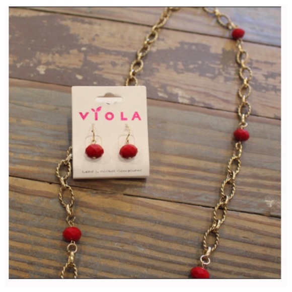 Red anchor necklace set - Picture 3 of 3