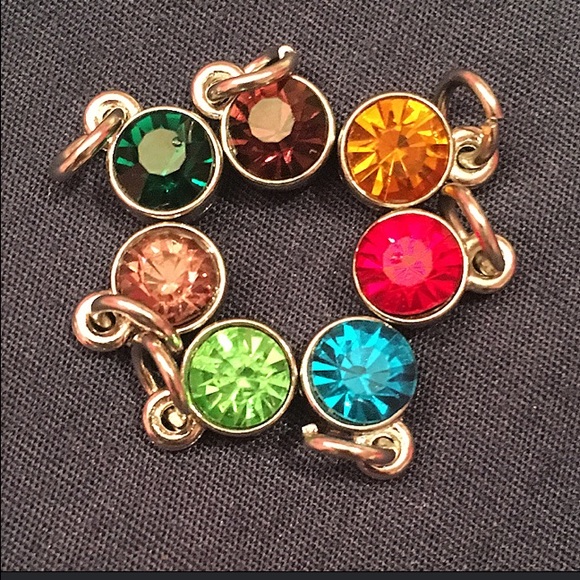 Beautiful heart & crystal necklace!💎 - Picture 2 of 3