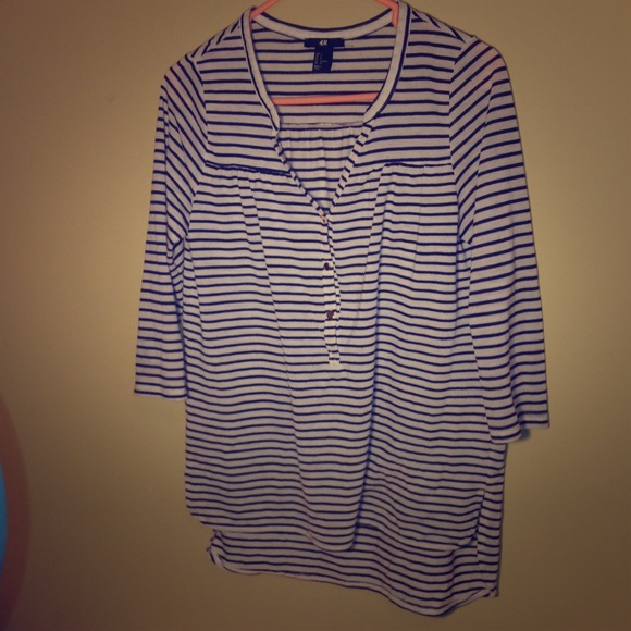 Horizontal striped blouse