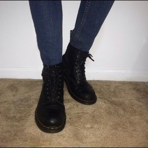 Has a little scratch on the back but can fix