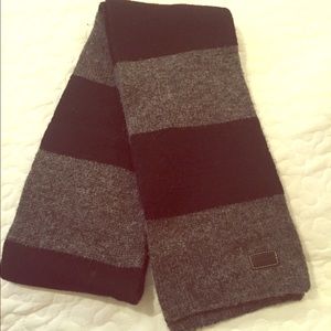Coach Gray & Black Scarf