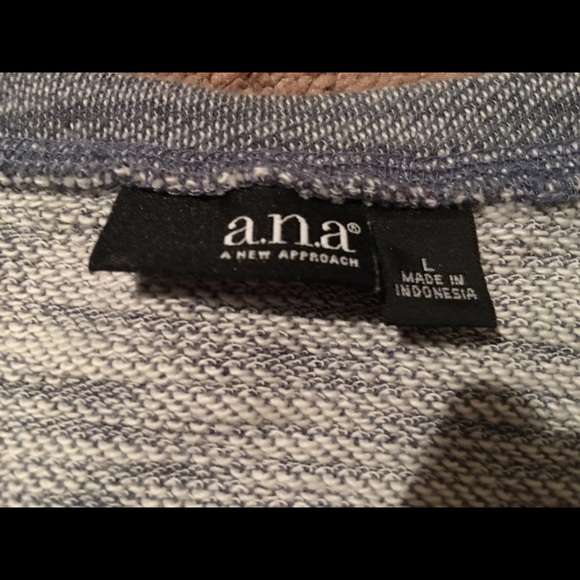 a.n.a sweater - Picture 3 of 3