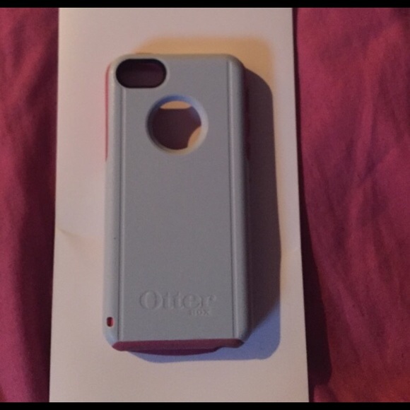 iPhone 5c otterbox - Picture 2 of 3