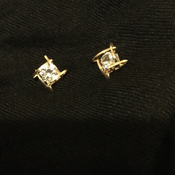 🎉SALE 🎉Gold plated earrings