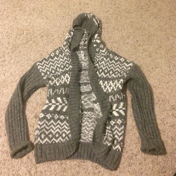 Aeropostale sweater