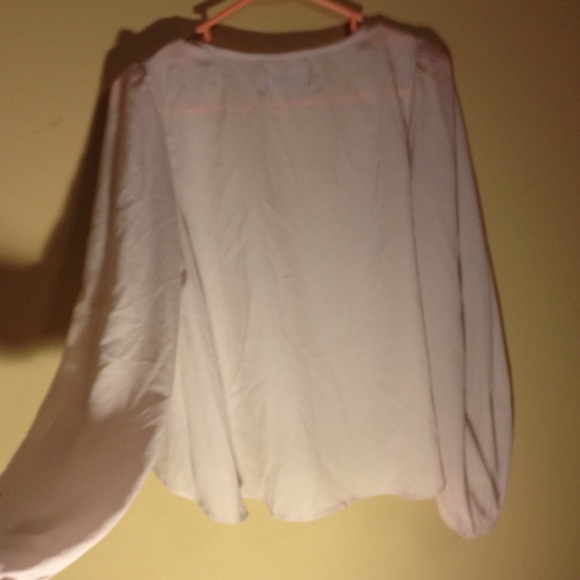 Cropped blouse - Picture 2 of 4