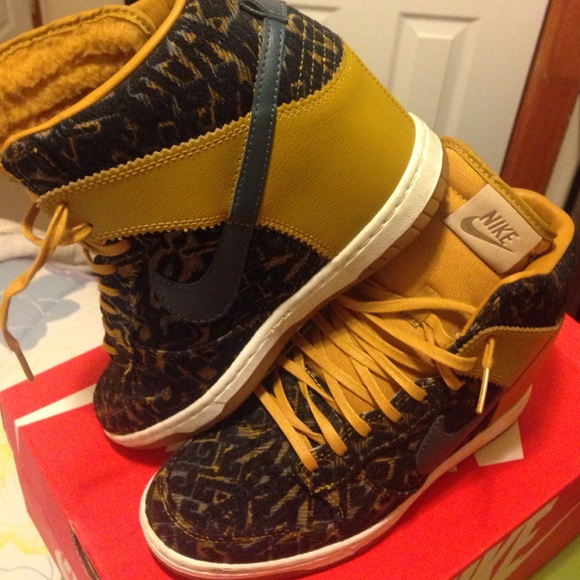 Nike Sky Hi Wedge Sneaker "Curtains" Pack!