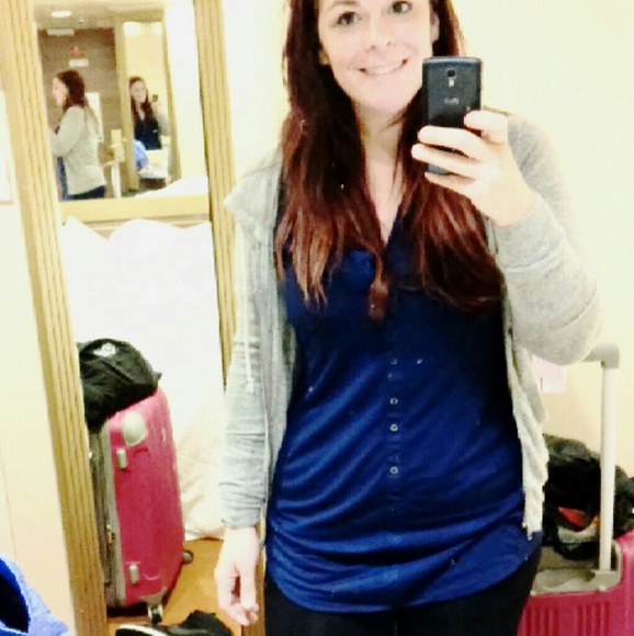 Meet your Posher, Emily