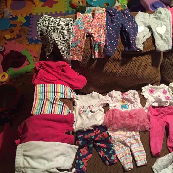 3 sets-$7 a piece & 8 pants-$3 a piece 0-3 months