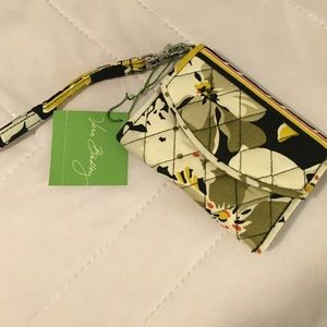 NWT Vera Bradley Super Smart Wristlet