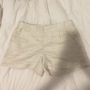 Dressy cream/gold shorts
