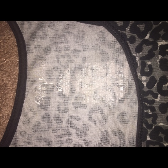 Miley Cyrus Ribbed Tank - Picture 2 of 2