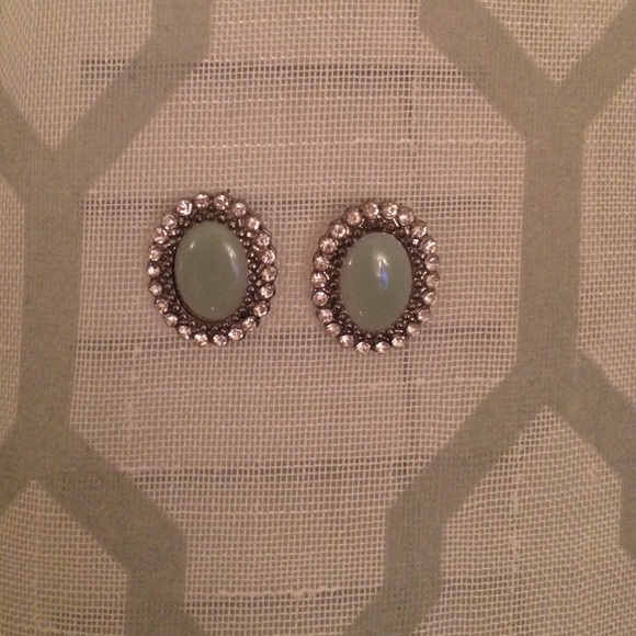 Mint and white rhinestone studs