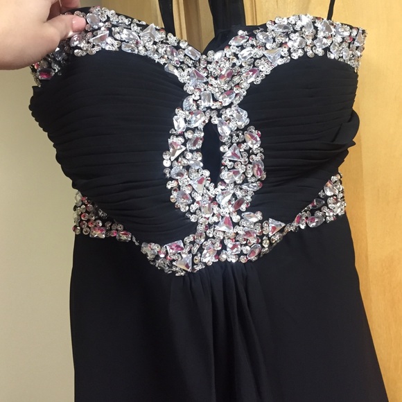 Black short rhinestone prom dress - Picture 2 of 3