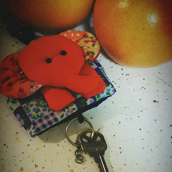 Key holder pouch - Picture 3 of 3